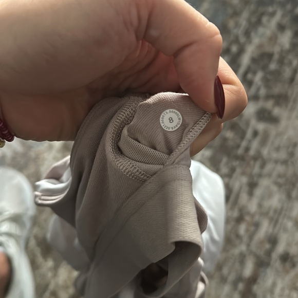 Lululemon high neck white tank - Picture 4 of 4